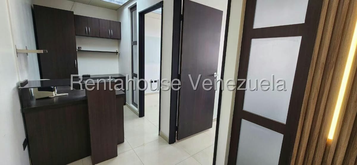 Comercial (Oficina) en Alquiler en Chacao, Distrito Metropolitano - 4