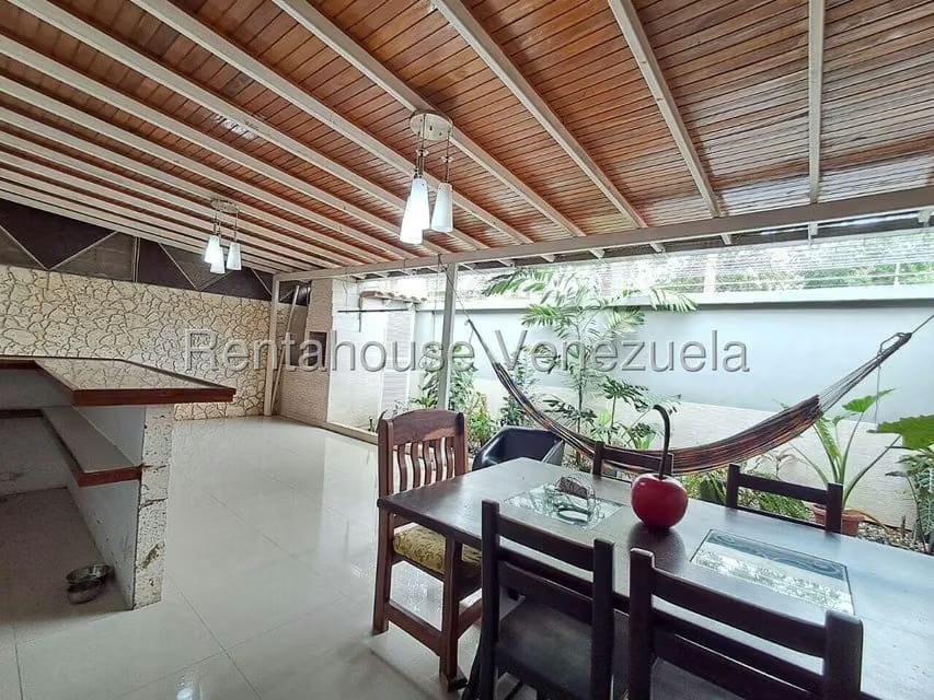 Casa (Duplex) en Venta en Los Rastrojos, Lara - 24