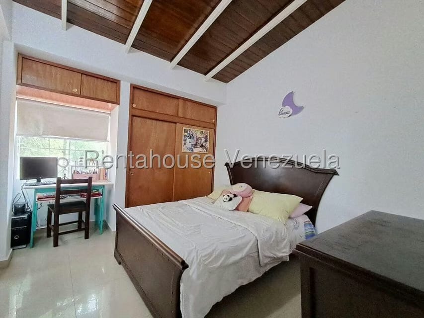 Casa (Duplex) en Venta en Los Rastrojos, Lara - 28