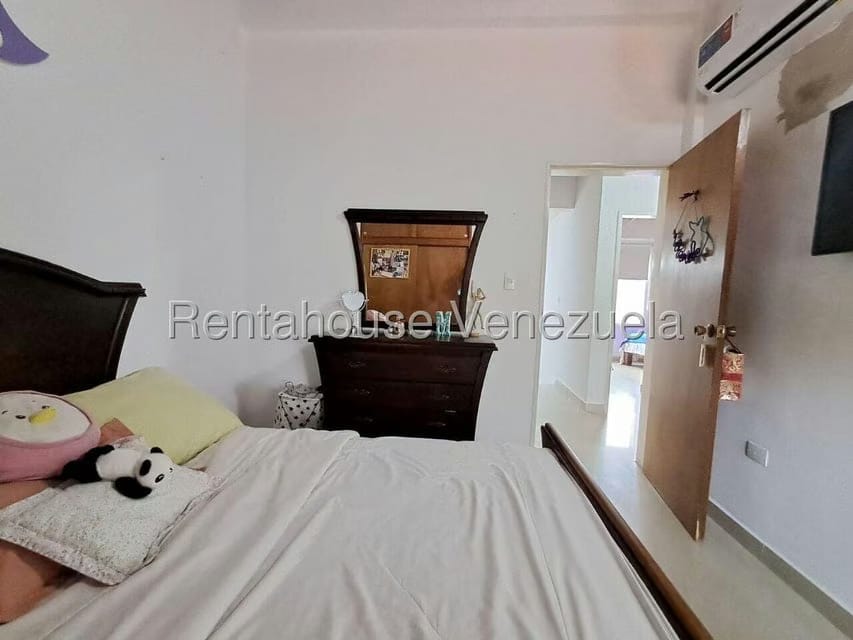 Casa (Duplex) en Venta en Los Rastrojos, Lara - 31