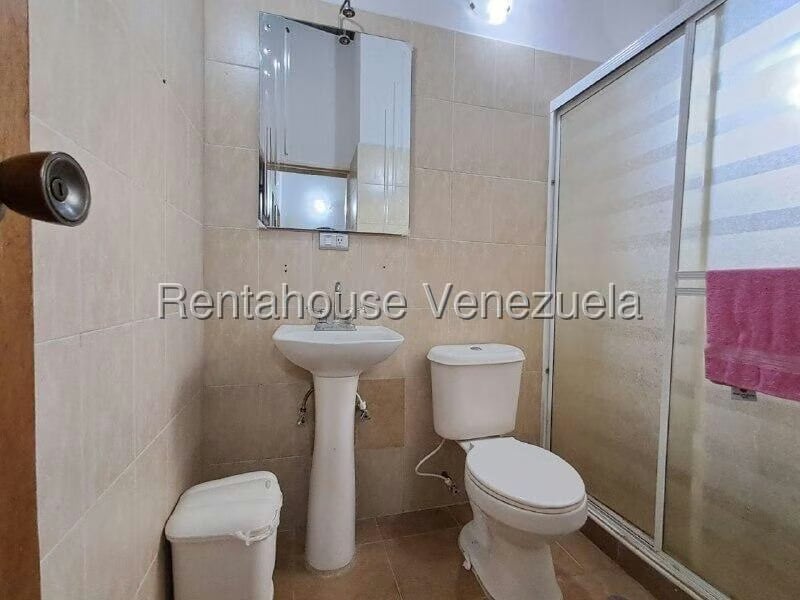 Casa (Duplex) en Venta en Los Rastrojos, Lara - 46