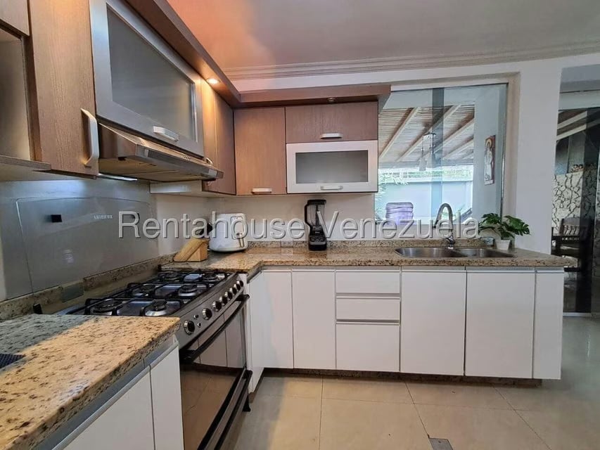 Casa (Duplex) en Venta en Los Rastrojos, Lara - 9