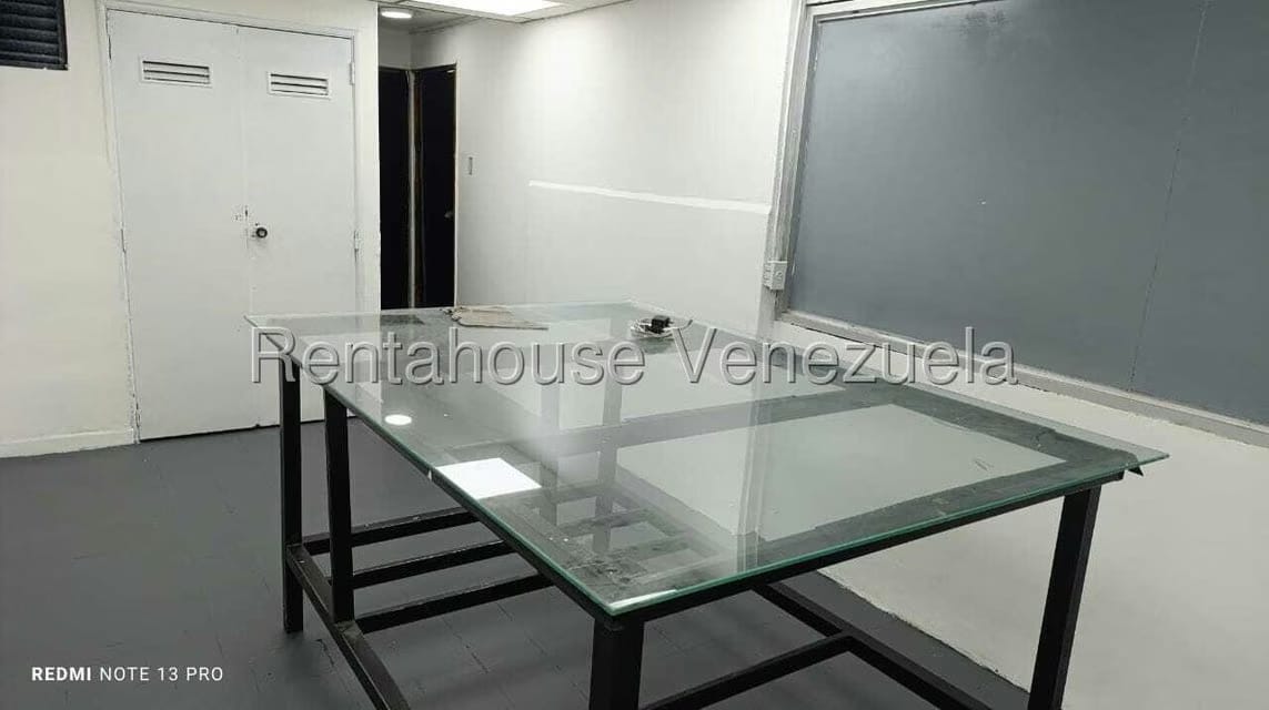 Comercial (Local Comercial) en Alquiler en Colinas de Bello Monte, Distrito Metropolitano - 15