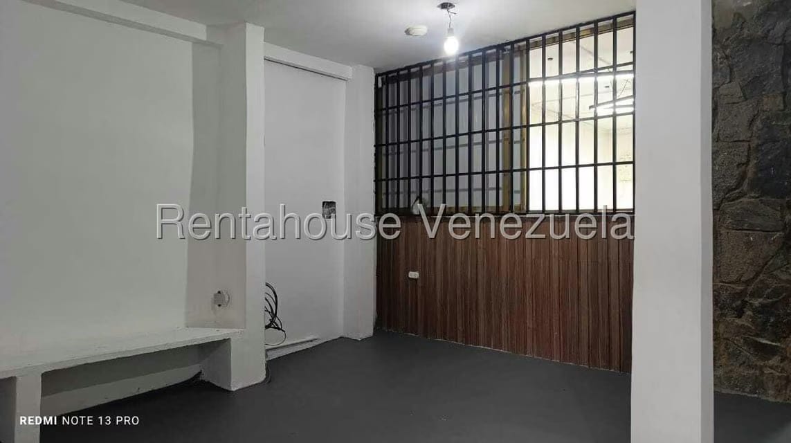 Comercial (Local Comercial) en Alquiler en Colinas de Bello Monte, Distrito Metropolitano - 3