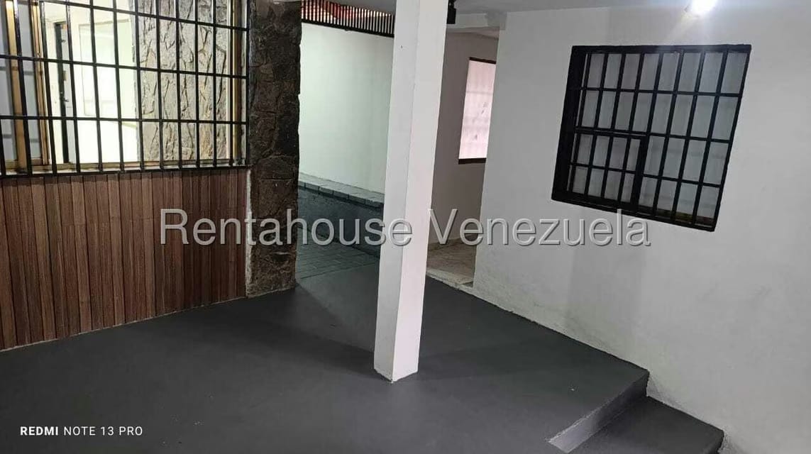 Comercial (Local Comercial) en Alquiler en Colinas de Bello Monte, Distrito Metropolitano - 4