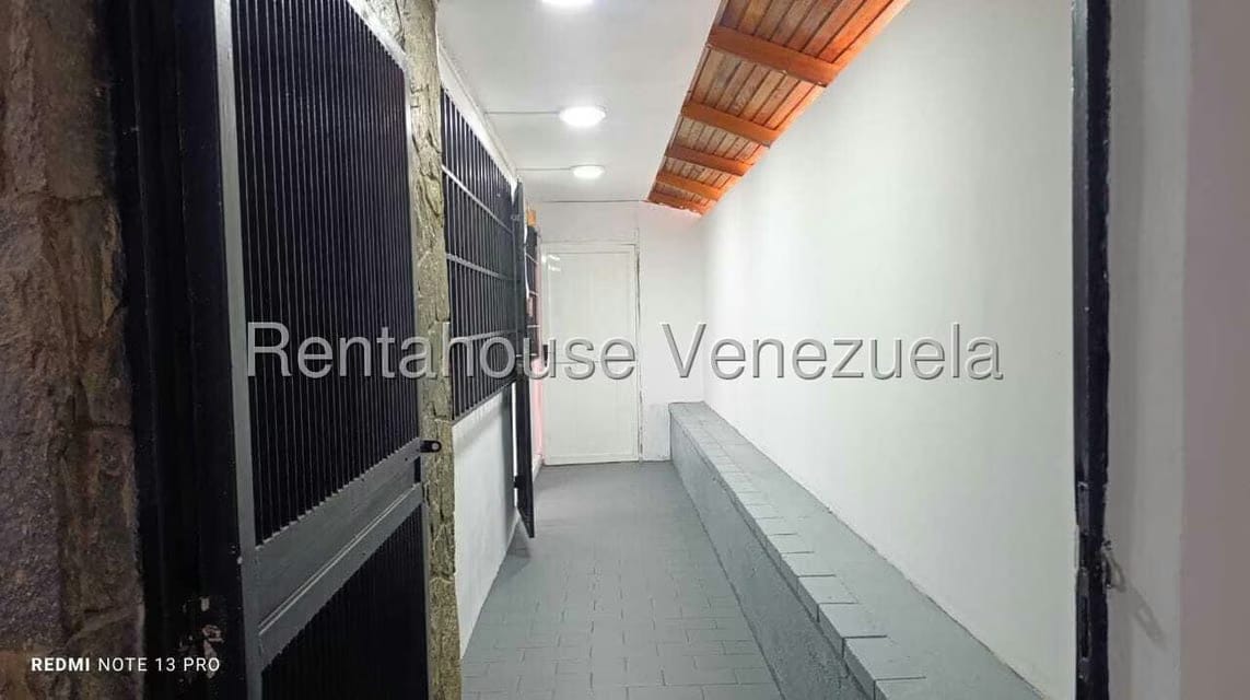 Comercial (Local Comercial) en Alquiler en Colinas de Bello Monte, Distrito Metropolitano - 8