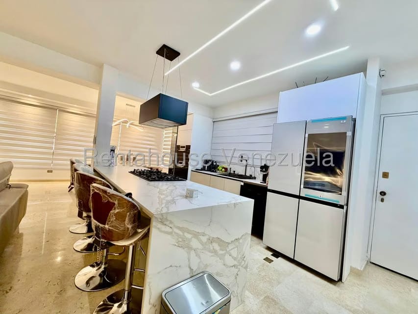 Apartamento (1 Nivel) en Venta en La Castellana, Distrito Metropolitano - 3