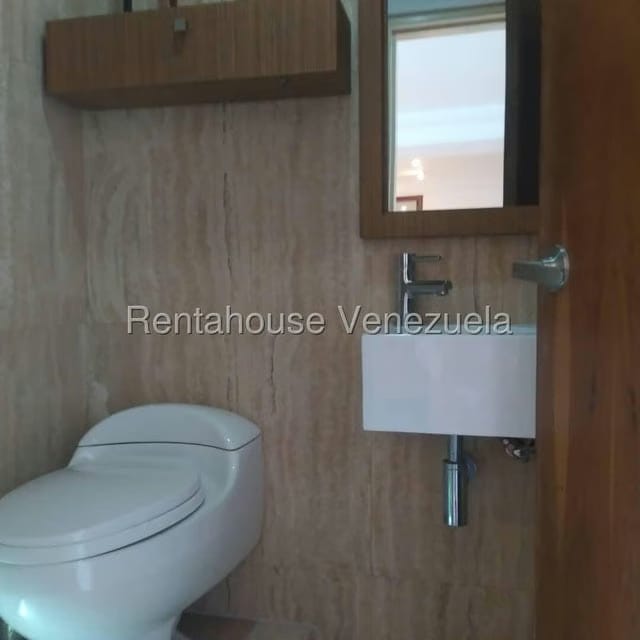 Apartamento (1 Nivel) en Venta en Colinas de Bello Monte, Distrito Metropolitano - 10