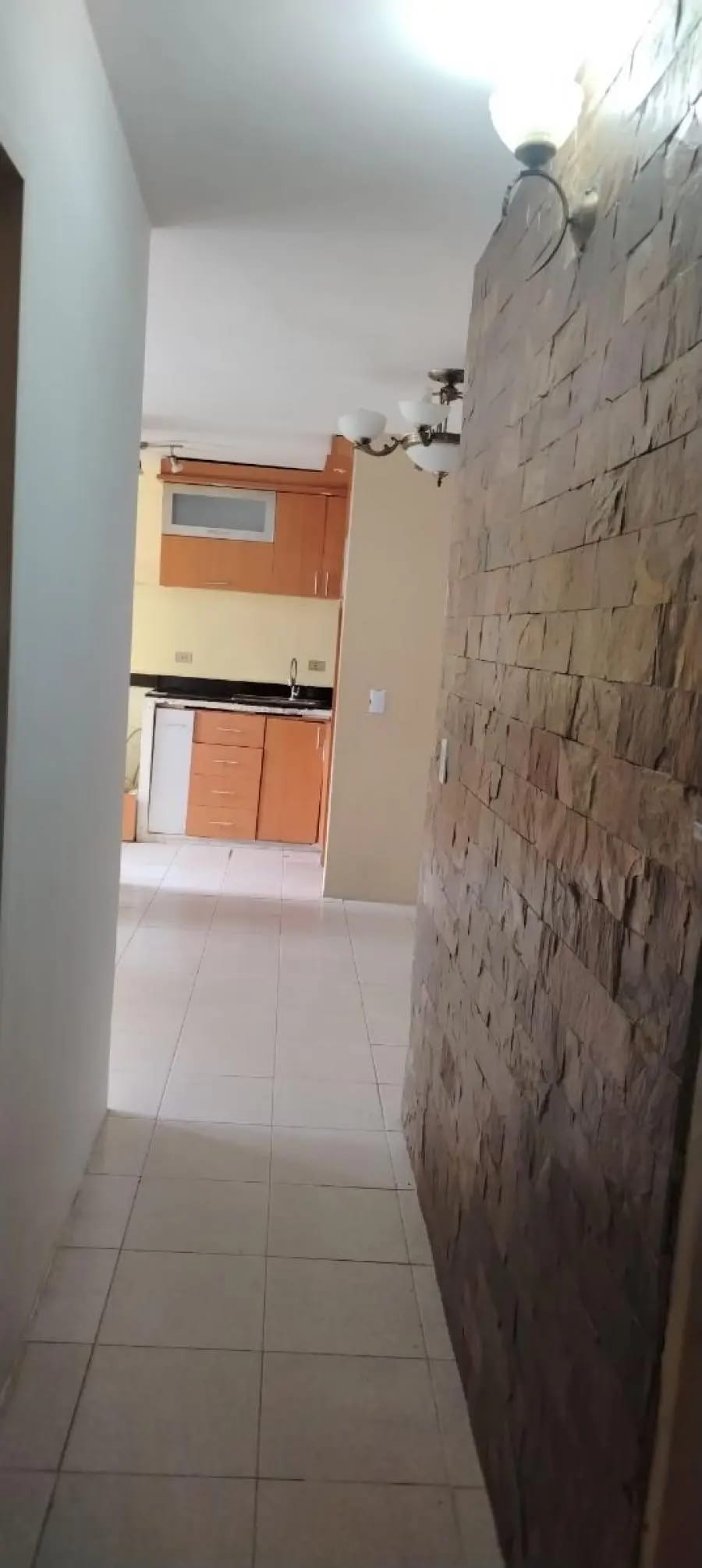 Apartamento en Alquiler en Paraparal Los Guayos - 2