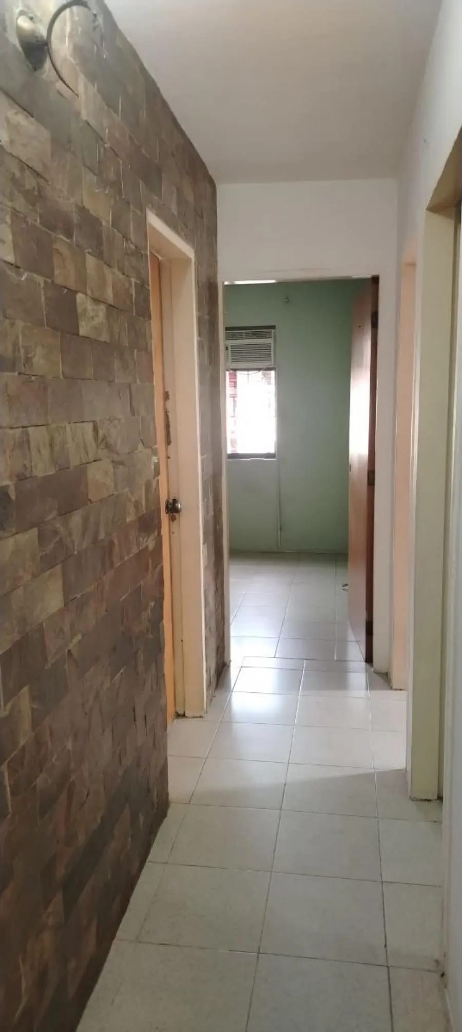 Apartamento en Alquiler en Paraparal Los Guayos - 8