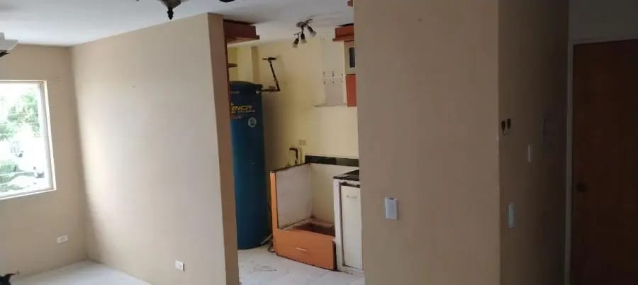 Apartamento en Alquiler en Paraparal Los Guayos - 10