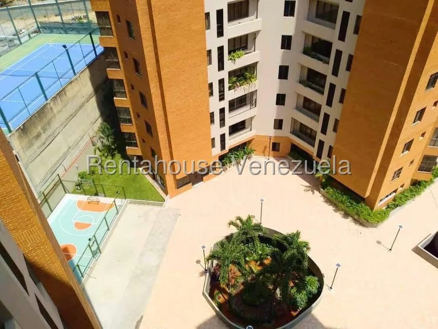 Apartamento (1 Nivel) en Alquiler en Triangulo del Este, Lara - 22