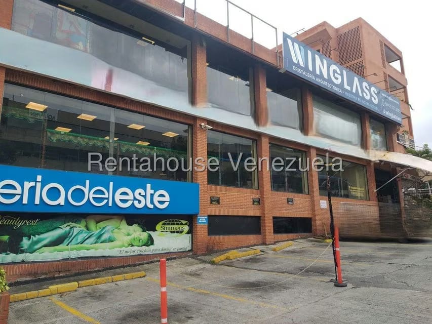 Comercial (Local Comercial) en Alquiler en La Boyera, Distrito Metropolitano - 2