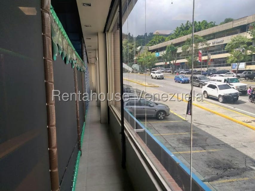 Comercial (Local Comercial) en Alquiler en La Boyera, Distrito Metropolitano - 23