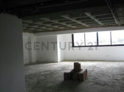 Edificio de oficinas por concluir - 5