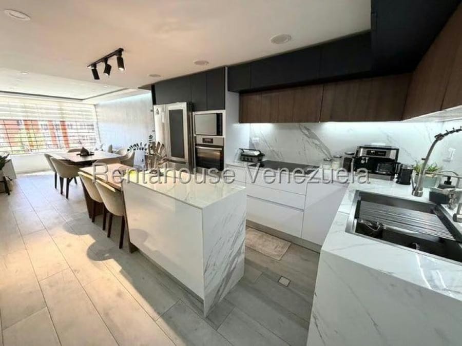 Apartamento en Venta en colinas de la tahona Caracas - 12