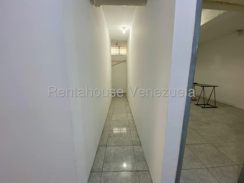 Comercial (Local Comercial) en Alquiler en Las Acacias, Distrito Metropolitano - 13