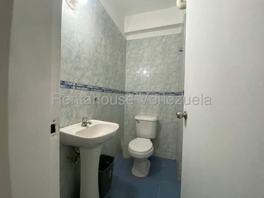 Comercial (Local Comercial) en Alquiler en Las Acacias, Distrito Metropolitano - 14