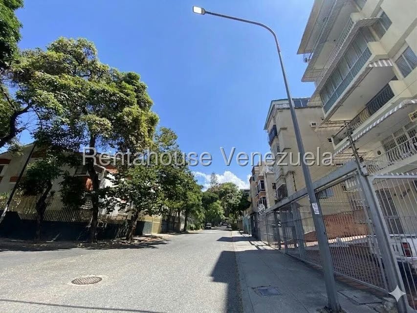 Comercial (Local Comercial) en Alquiler en Las Acacias, Distrito Metropolitano - 15