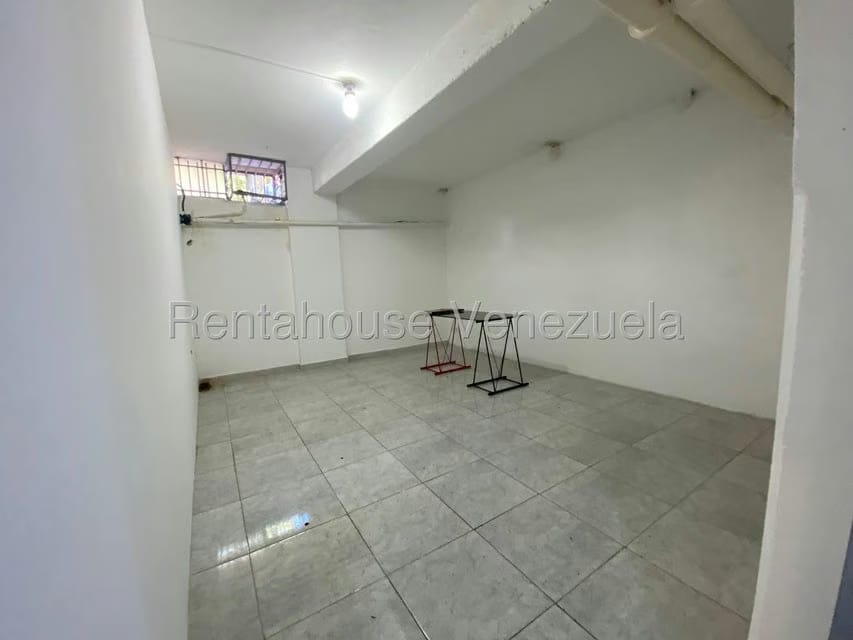Comercial (Local Comercial) en Alquiler en Las Acacias, Distrito Metropolitano - 8