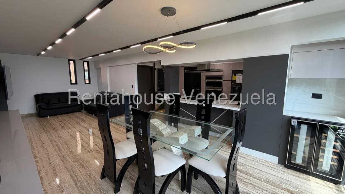 Apartamento (1 Nivel) en Venta en Colinas de Bello Monte, Distrito Metropolitano - 12