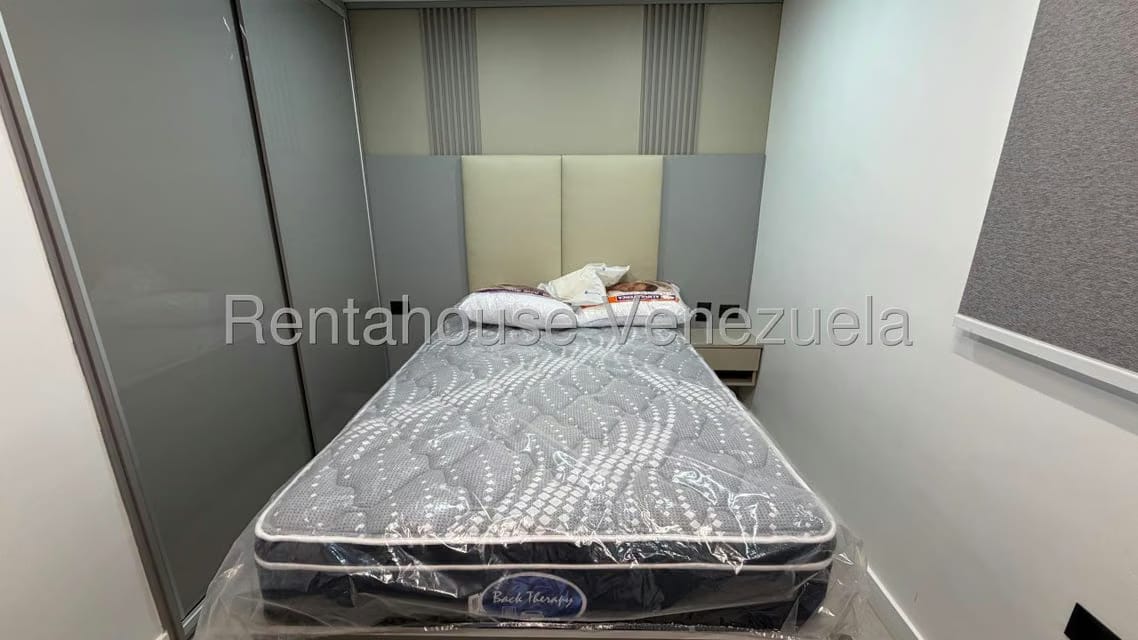 Apartamento (1 Nivel) en Venta en Colinas de Bello Monte, Distrito Metropolitano - 23