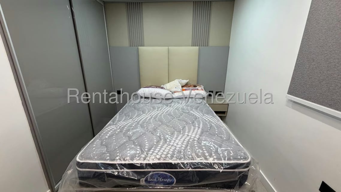 Apartamento (1 Nivel) en Venta en Colinas de Bello Monte, Distrito Metropolitano - 23