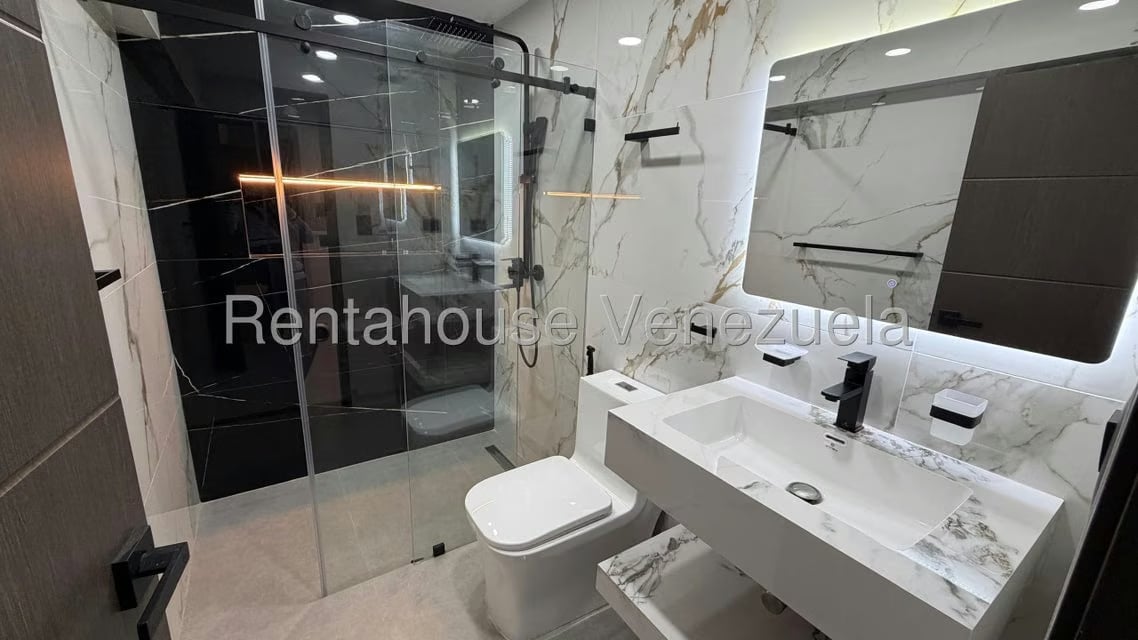 Apartamento (1 Nivel) en Venta en Colinas de Bello Monte, Distrito Metropolitano - 26