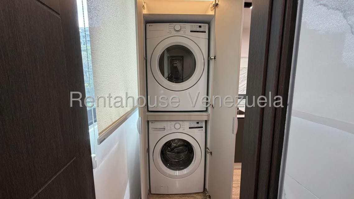 Apartamento (1 Nivel) en Venta en Colinas de Bello Monte, Distrito Metropolitano - 6