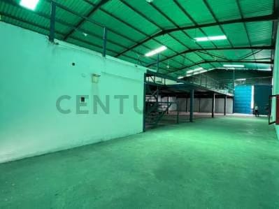 Venta de Galpón en Terrazas de Castillito