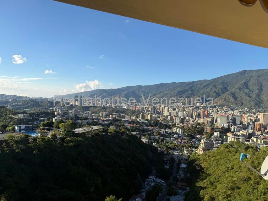 Apartamento (1 Nivel) en Venta en Colinas de Bello Monte, Distrito Metropolitano - 3