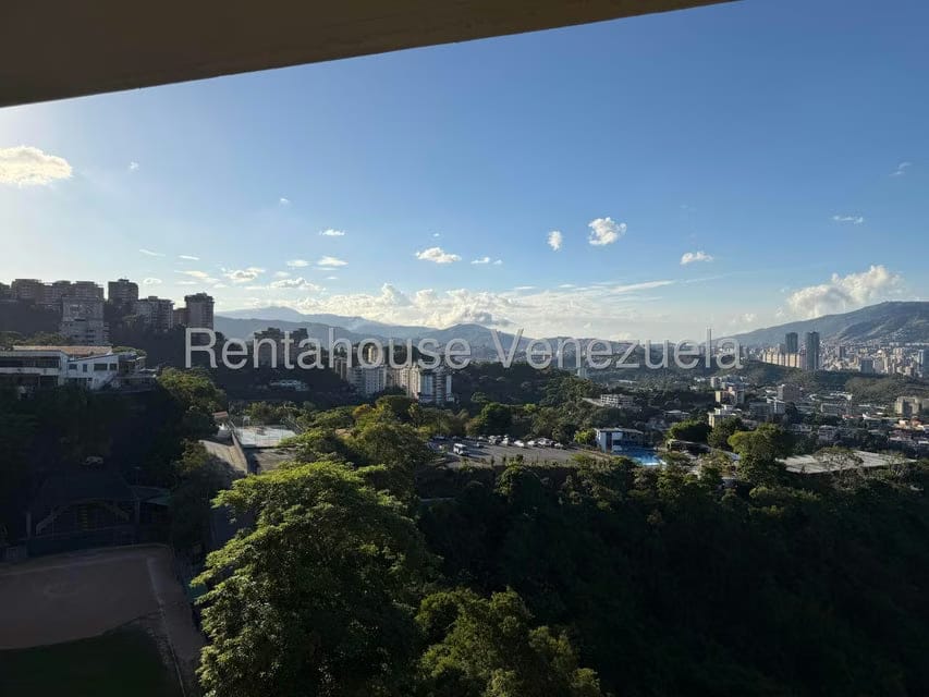 Apartamento (1 Nivel) en Venta en Colinas de Bello Monte, Distrito Metropolitano - 4