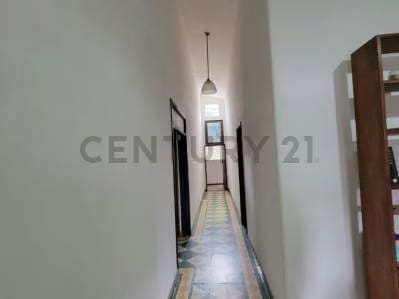 NVERSIONISTA Vendo 3 casas a remodelar en Av Bolivar Norte - 2