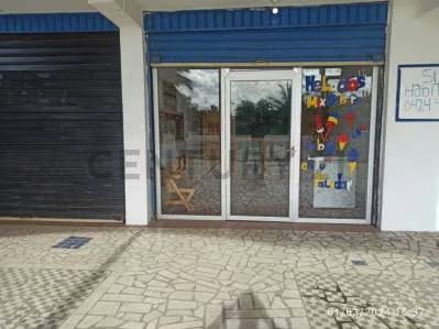 SE ALQUILA ESTRATEGICO LOCAL COMERCIAL - 2