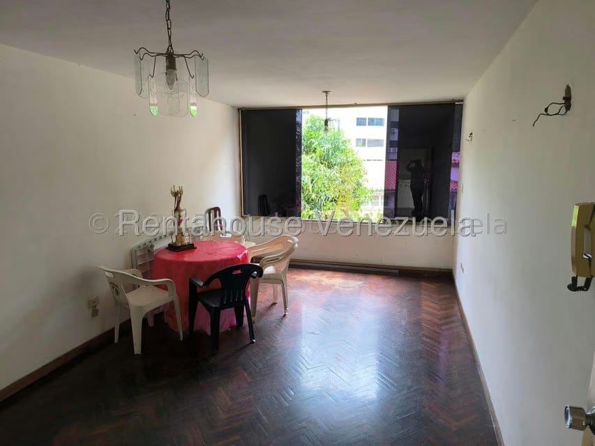 Apartamento (1 Nivel) en Venta en El Paraiso, Distrito Metropolitano - 8