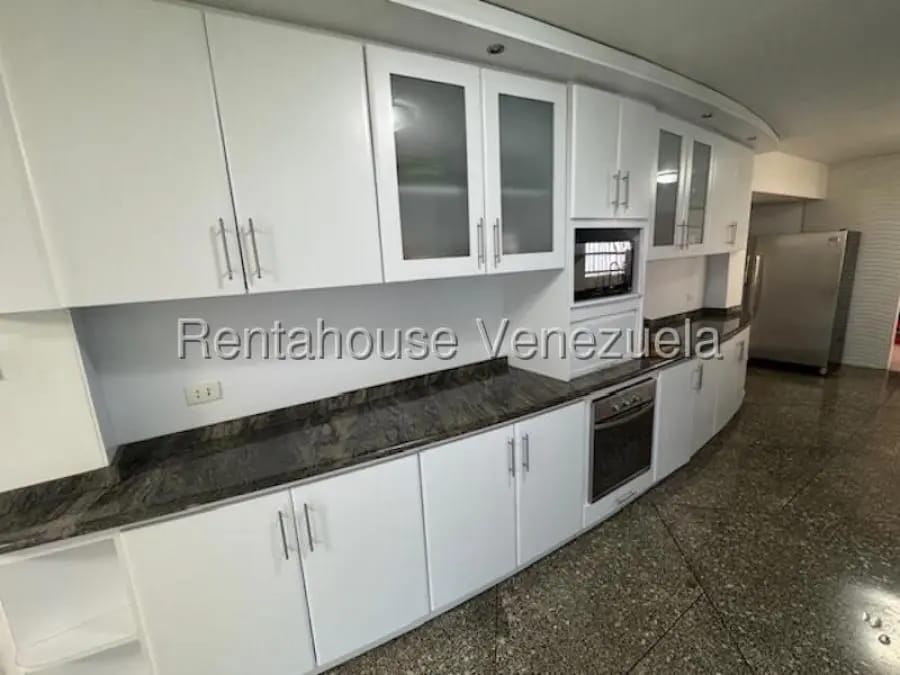 Casa en Venta en Cumbres de Curumo Caracas - 11