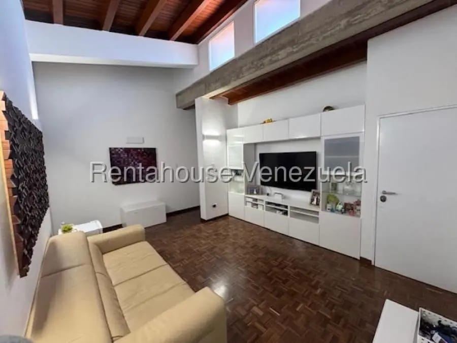 Casa en Venta en Cumbres de Curumo Caracas - 24