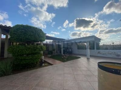 Casa Quinta en Venta - 3