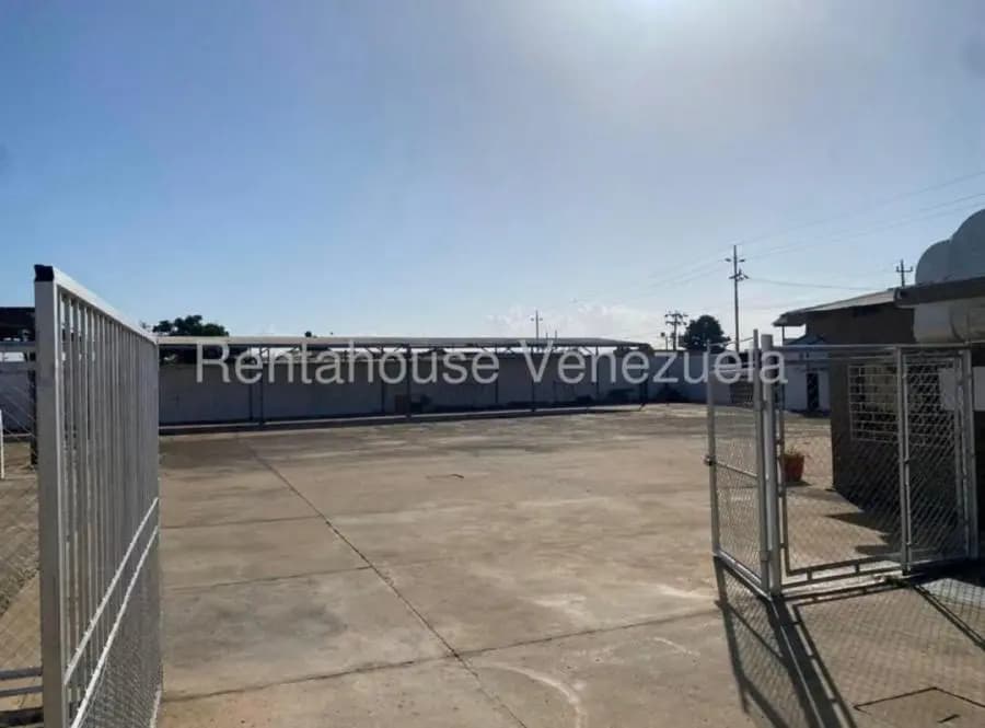 Galpon en Venta en San Francisco - 3