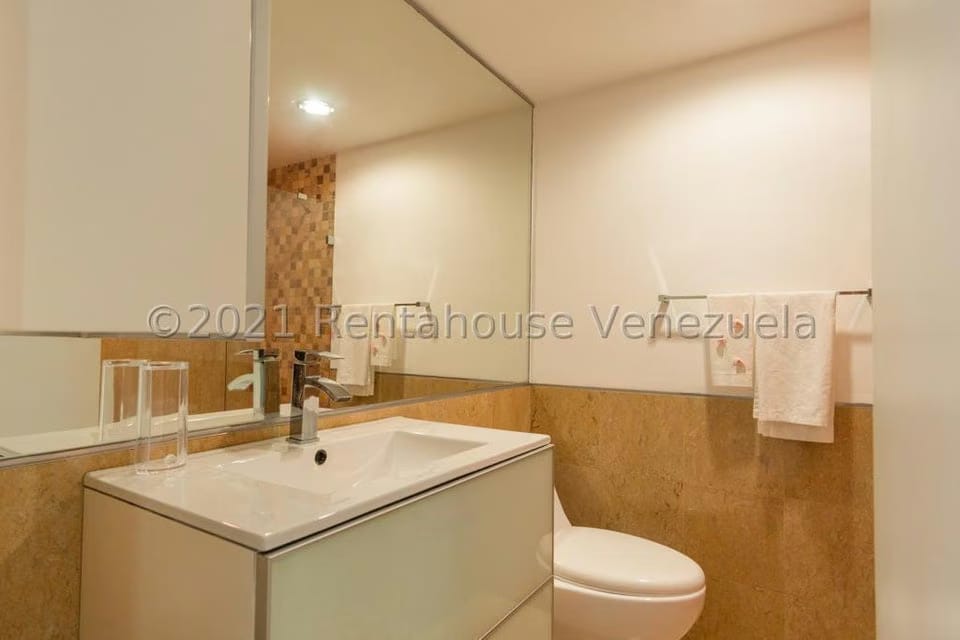 Apartamento (1 Nivel) en Venta en Chulavista, Distrito Metropolitano - 27