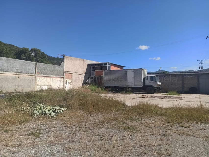 Comercial (Galpon - Deposito) en Venta en El Macaro, Aragua - 13