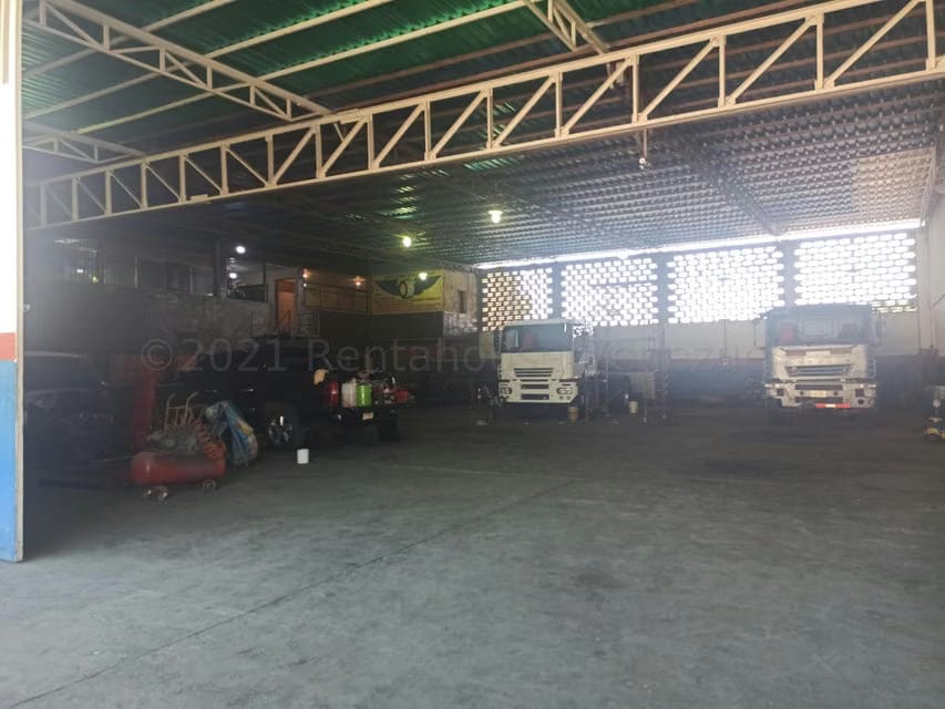 Comercial (Galpon - Deposito) en Venta en El Macaro, Aragua - 21