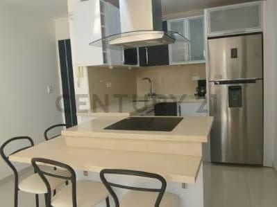 Apartamento en Alquiler en el Conjunto Residencial ENTRE MARES. Lecheria