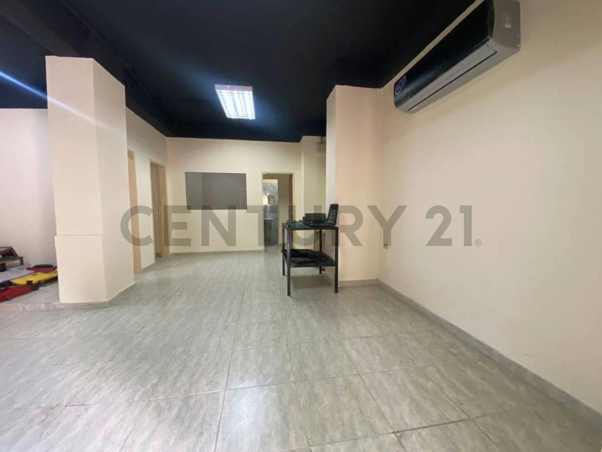 Local Comercial en Alquiler Avenida Victoria Caracas - 5