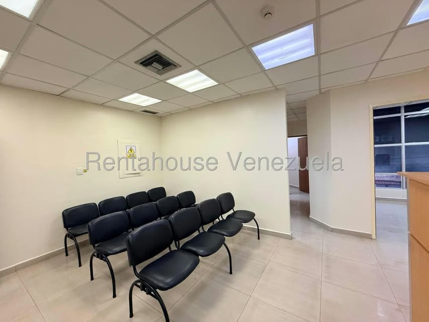 Comercial (Oficina) en Alquiler en Zona Este, Lara - 3