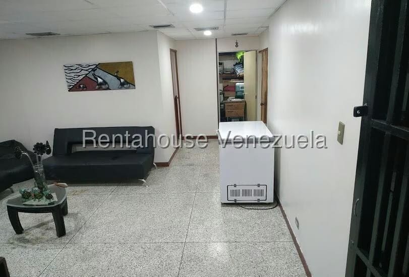 Comercial (Local Comercial) en Venta en Parroquia Santa Teresa, Distrito Metropolitano - 5