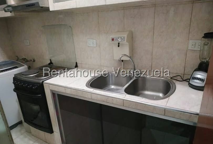 Comercial (Local Comercial) en Venta en Parroquia Santa Teresa, Distrito Metropolitano - 9