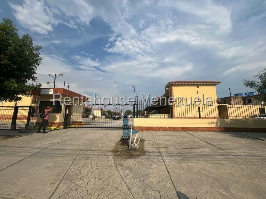 Casa (1 Nivel) en Venta en Flor Amarillo, Carabobo - 18