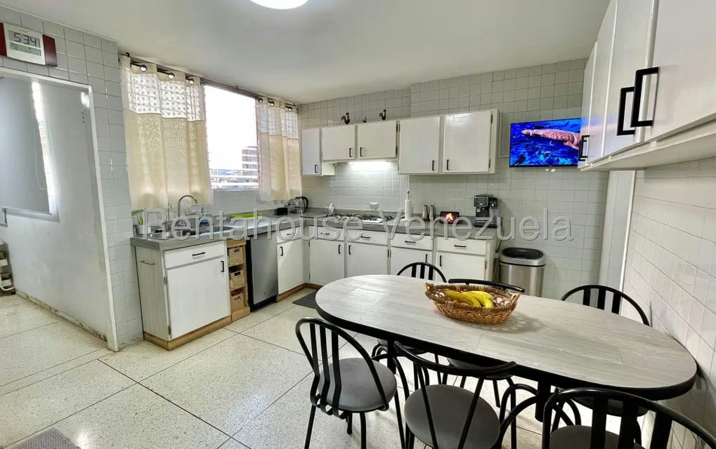Apartamento (Penthouse) en Venta en La Florida, Distrito Metropolitano - 14