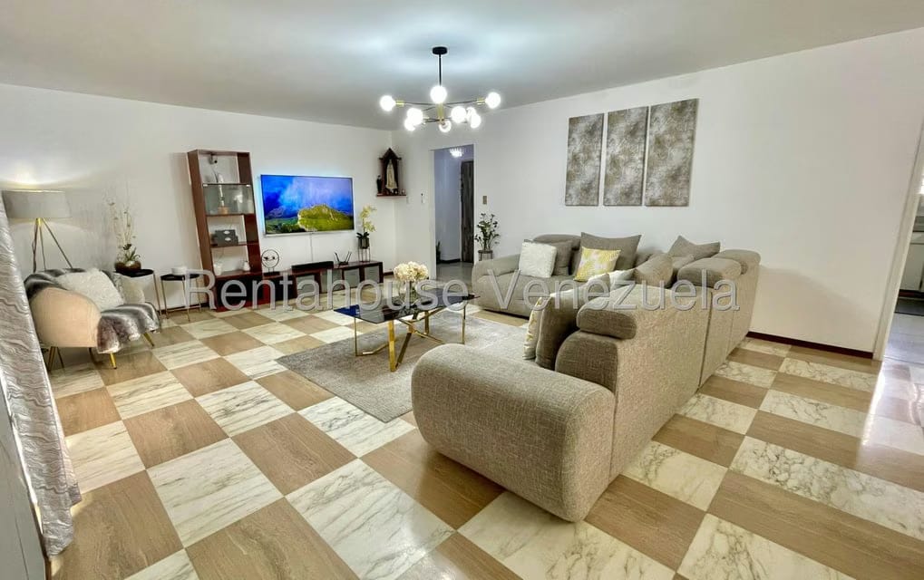 Apartamento (Penthouse) en Venta en La Florida, Distrito Metropolitano - 6